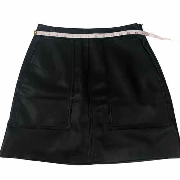 H&M black vegan Leather Skirt from - NWT size 6 - Picture 3 of 7